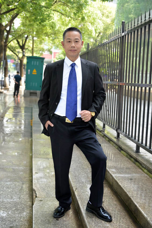 ��������