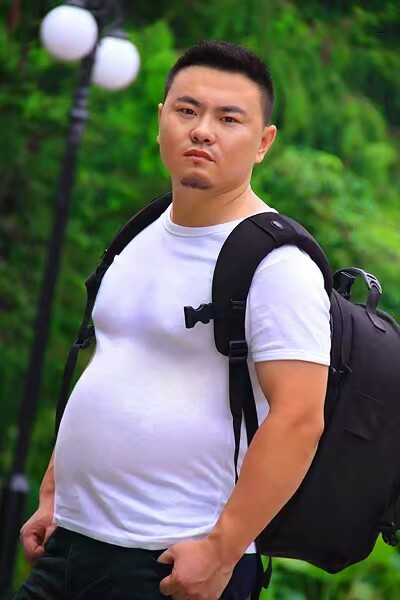 ��������