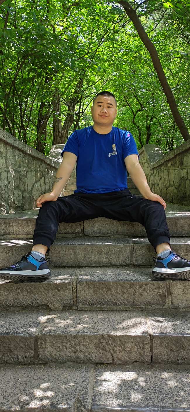 ����С��